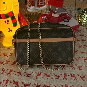 Authentic Louis Vuitton Compiegne 23 crossbody bag tote purse handbag vintage